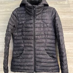 lululemon Hooded puffer jacket